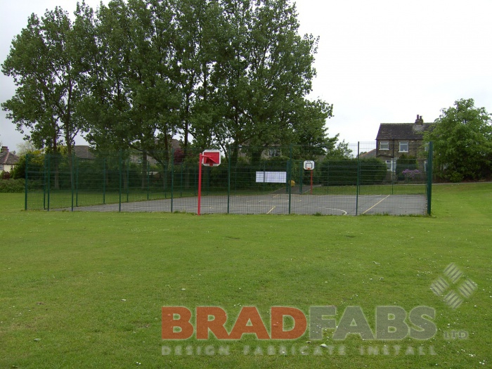 sports ground fencing 