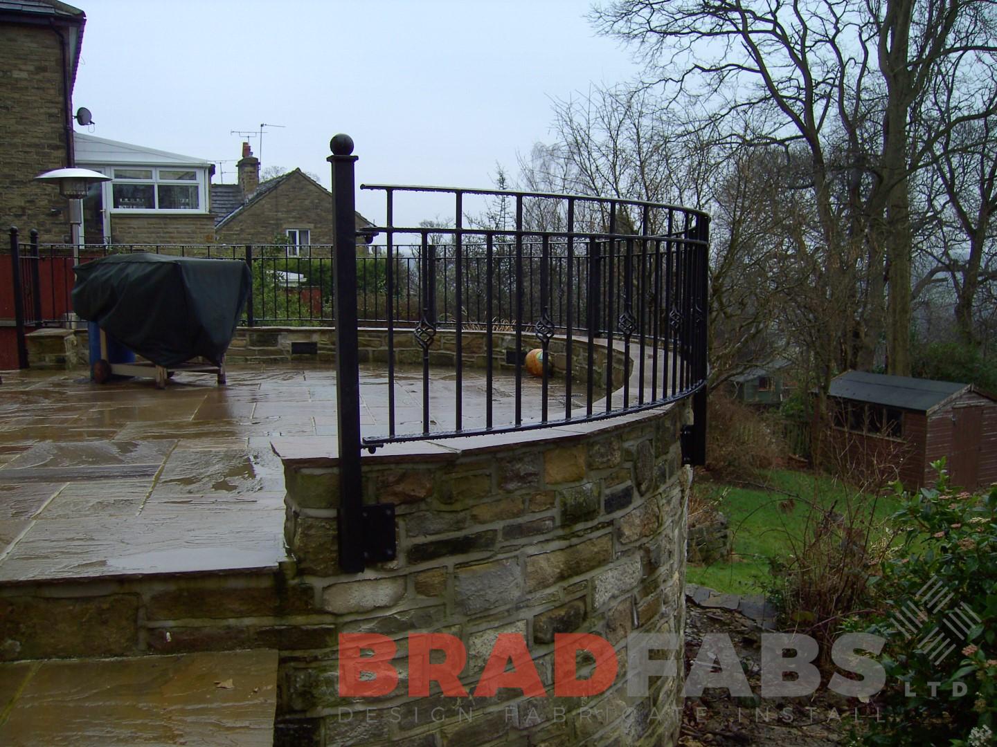 The Benefits of Wrought Iron Railings