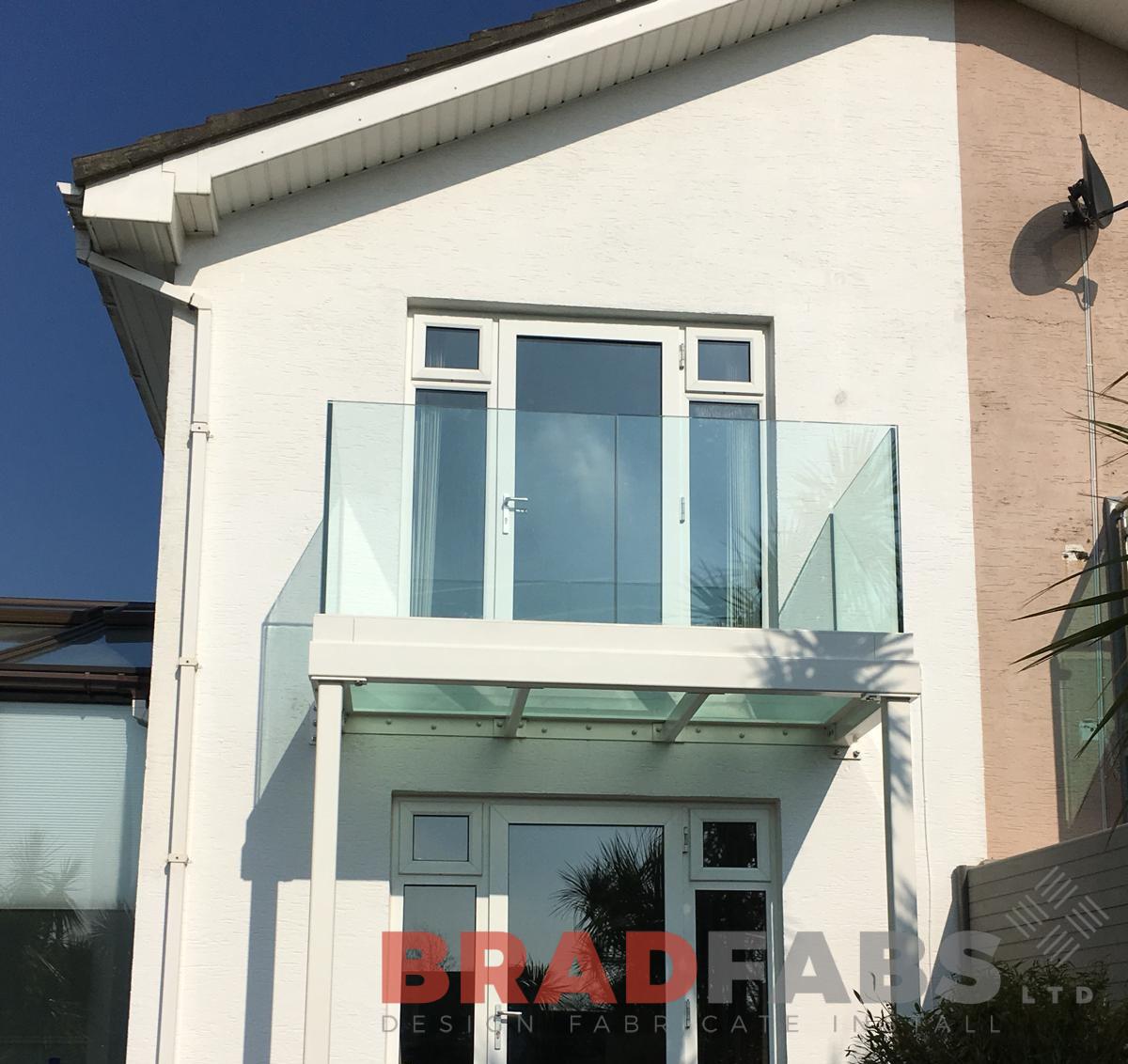 Framless balustrade Balcony with Glass Floor by Bradfabs