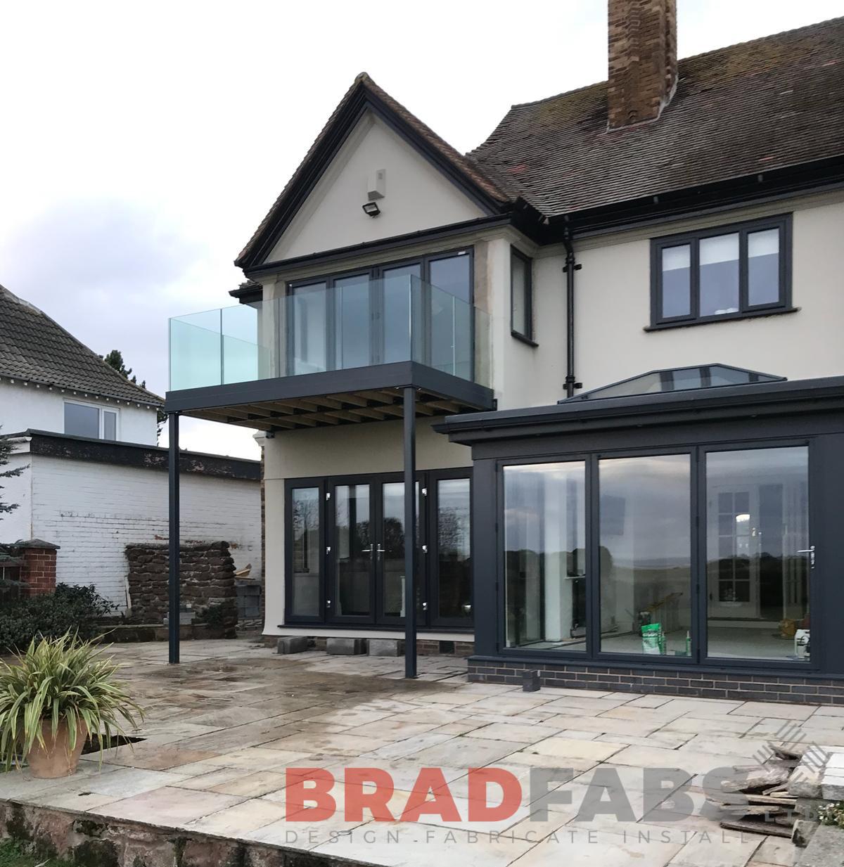 Bespoke Infinity glass and steel balcony by Bradfabs