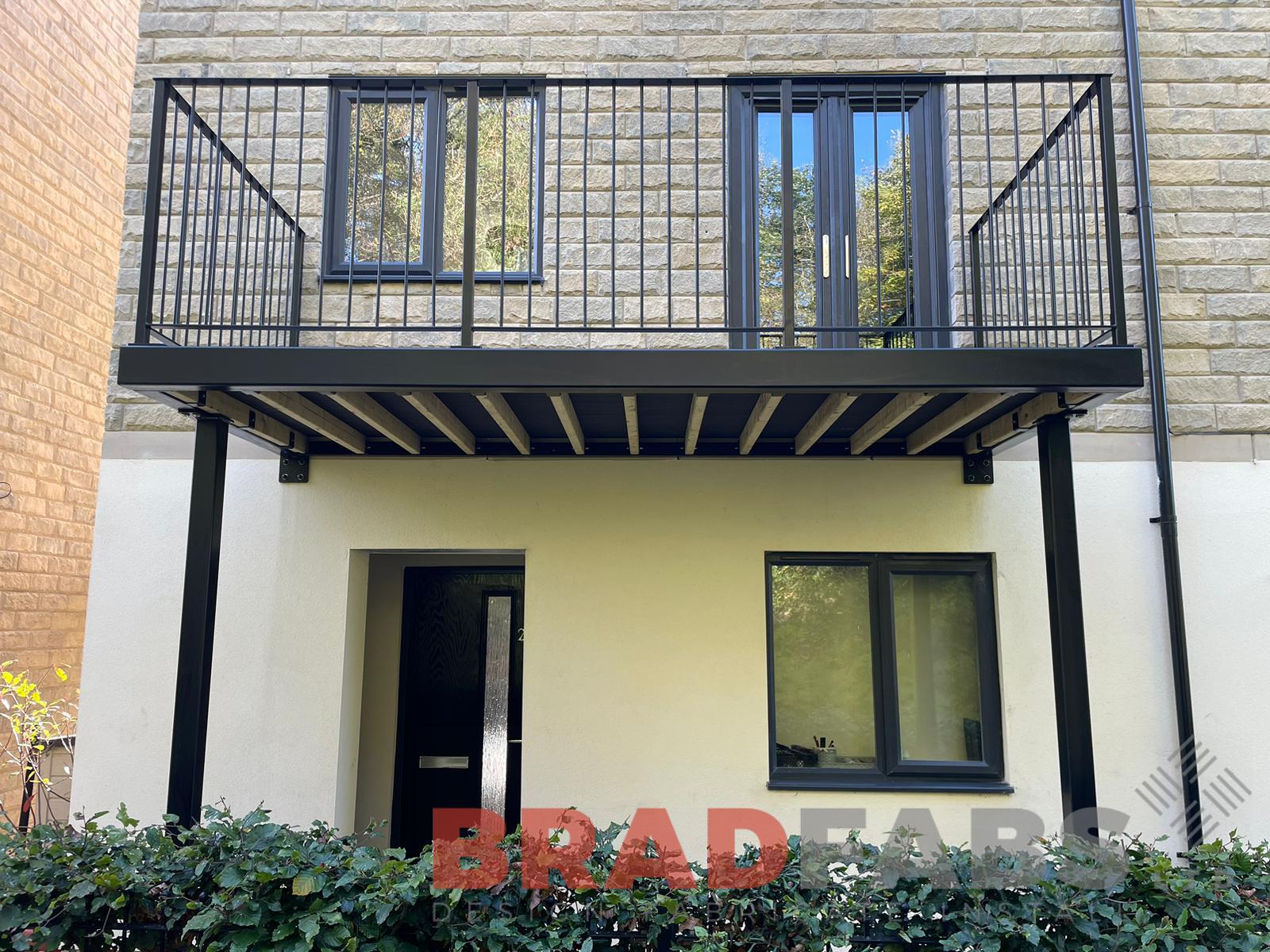 Bespoke balcony with vertical bar balustrade by bradfabs 