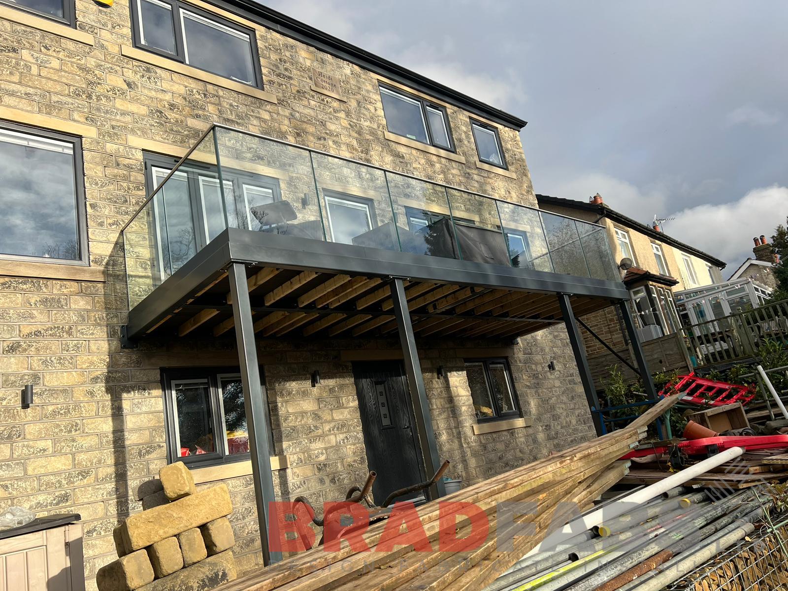 infinity glass balcony with stainless steel top rail by bradfabs