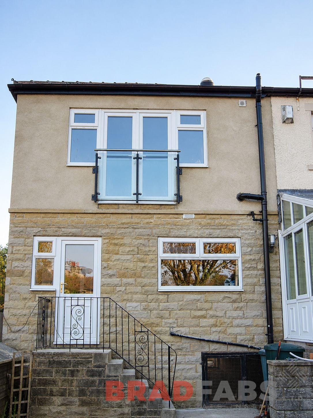 Glass and steel balconette in leeds, Glass and steel juliet balcony in leeds
