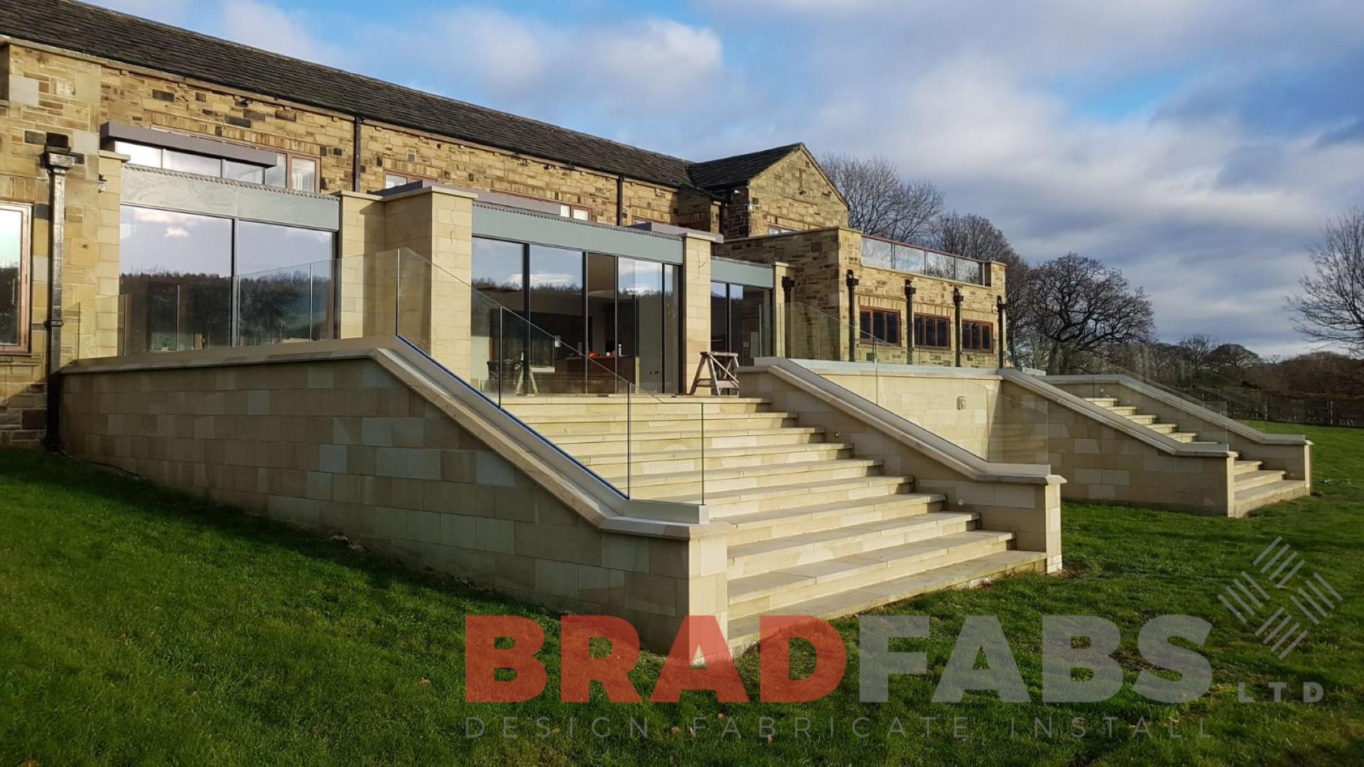 Glass balustrade