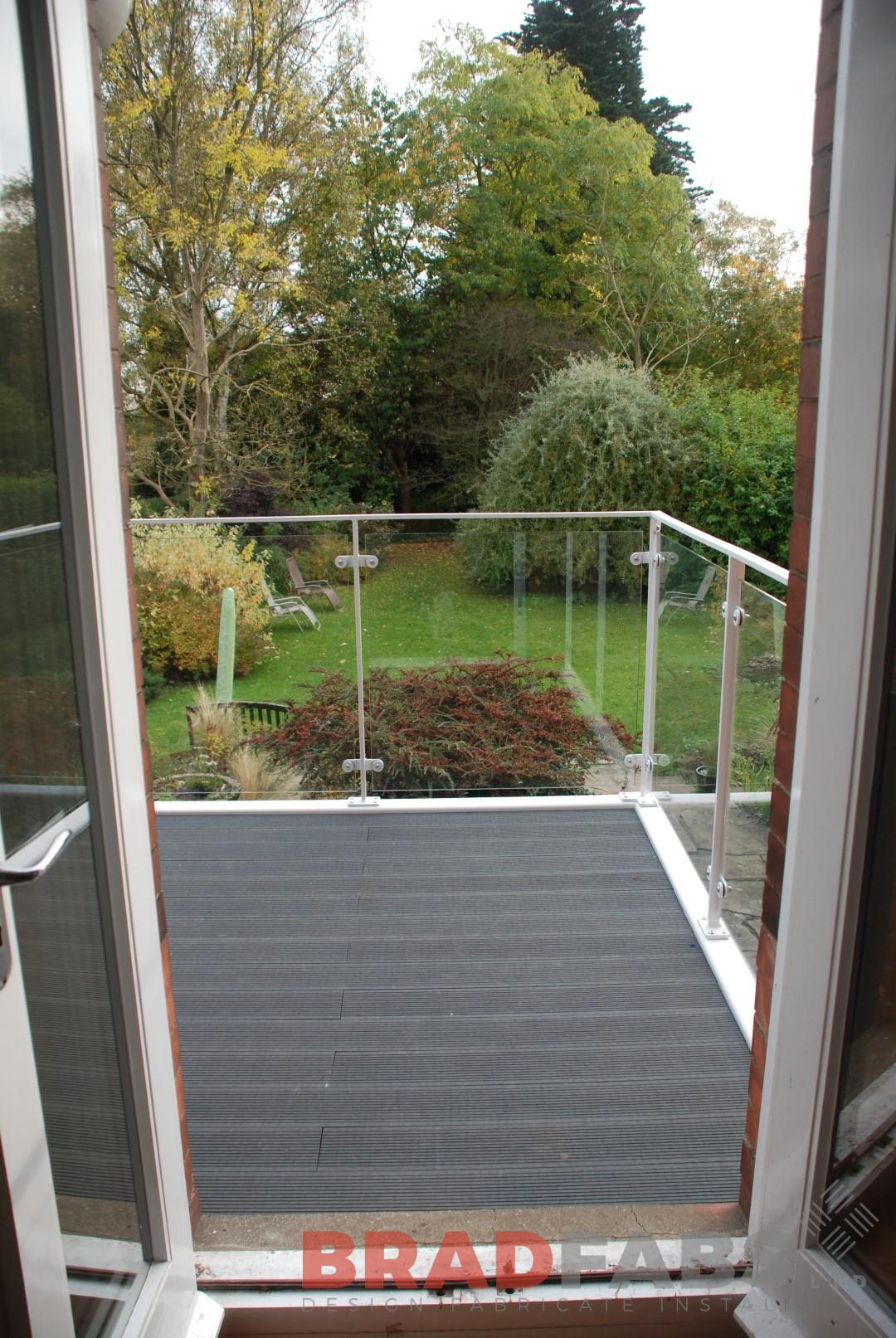 The wow factor in your garden with this steel balcony
