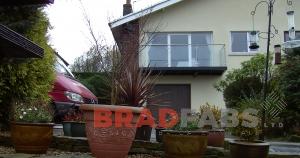 steel and glass balconies fabricated by bradfabs in england